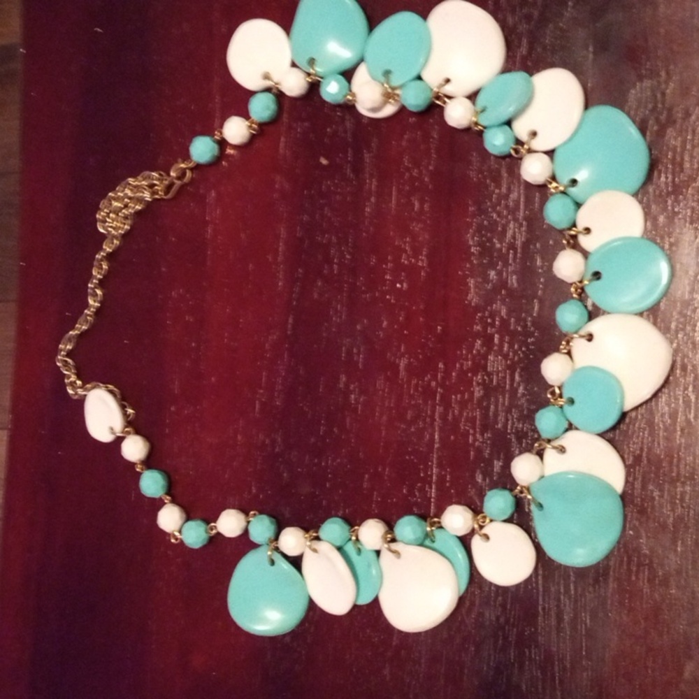 Beachy White/Turquoise Necklace